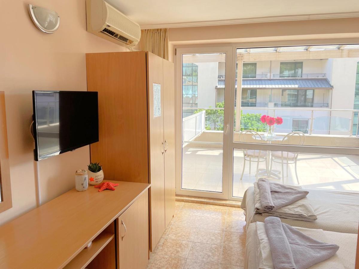 Family Hotel Morska Zvezda バルチク エクステリア 写真
